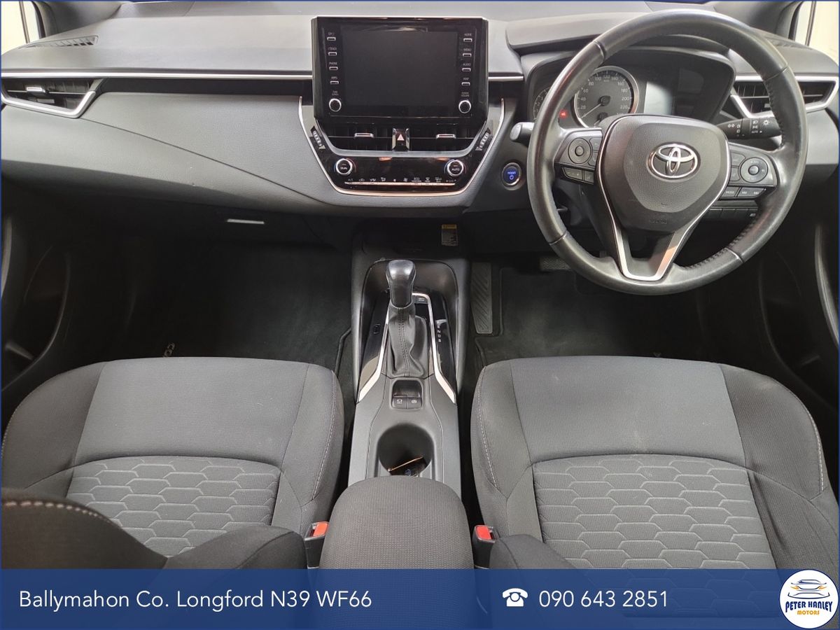 Toyota Corolla 1.8 Hybrid Luna Hatchback