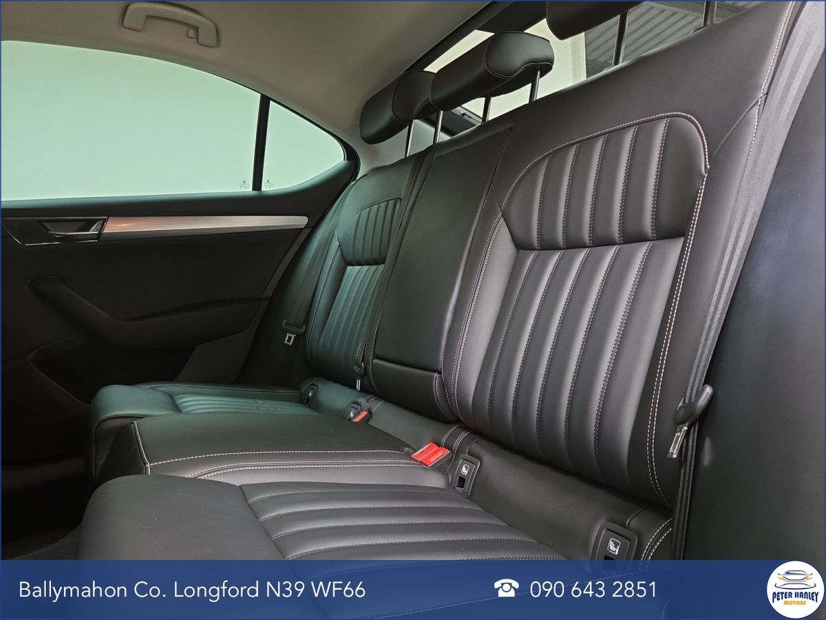 Skoda Superb Superb Se Technology Tdi  SE Technology  TDi 150 SCR Start/Stop