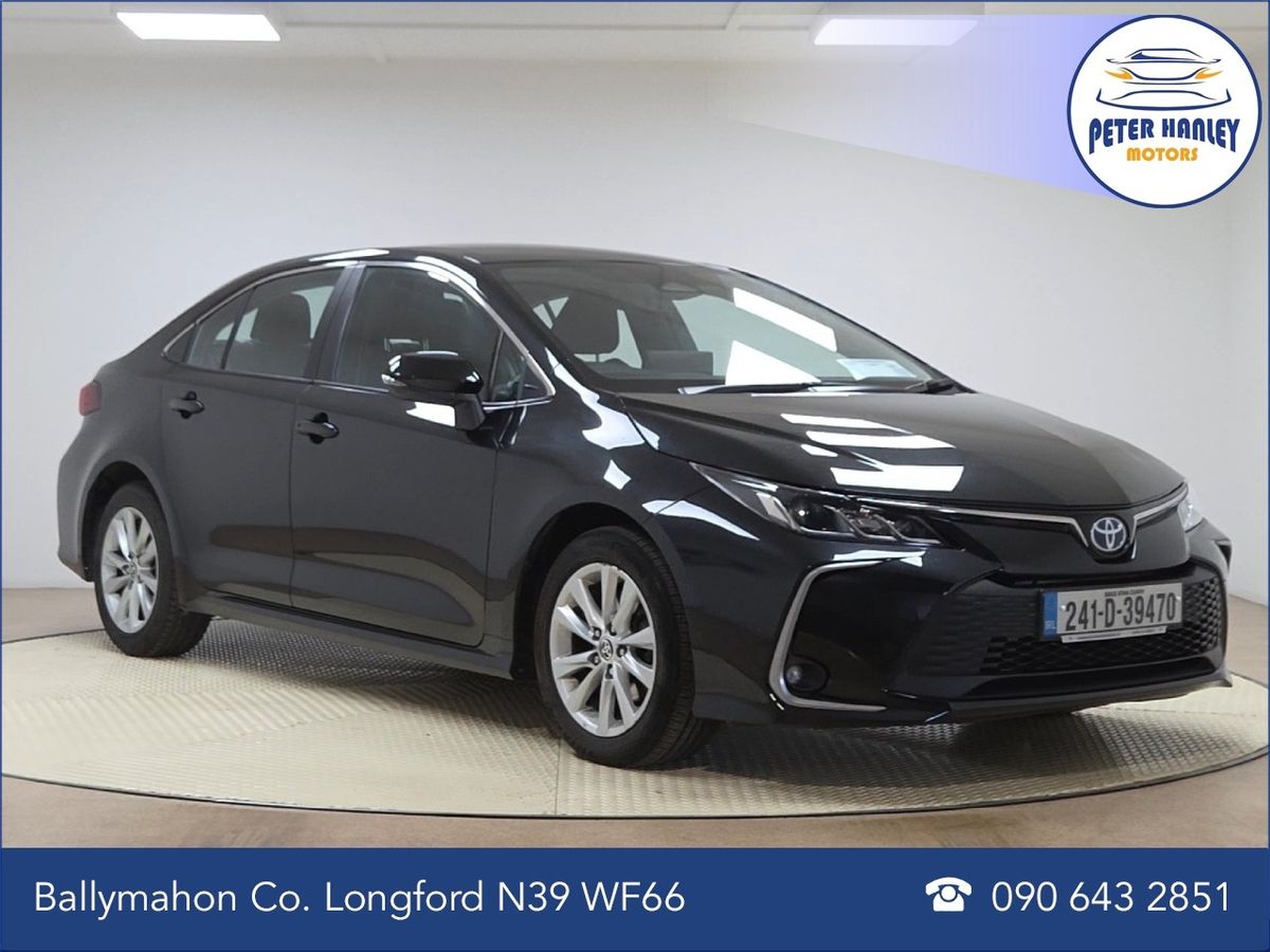 Toyota Corolla 1.8 Hybrid Luna Saloon