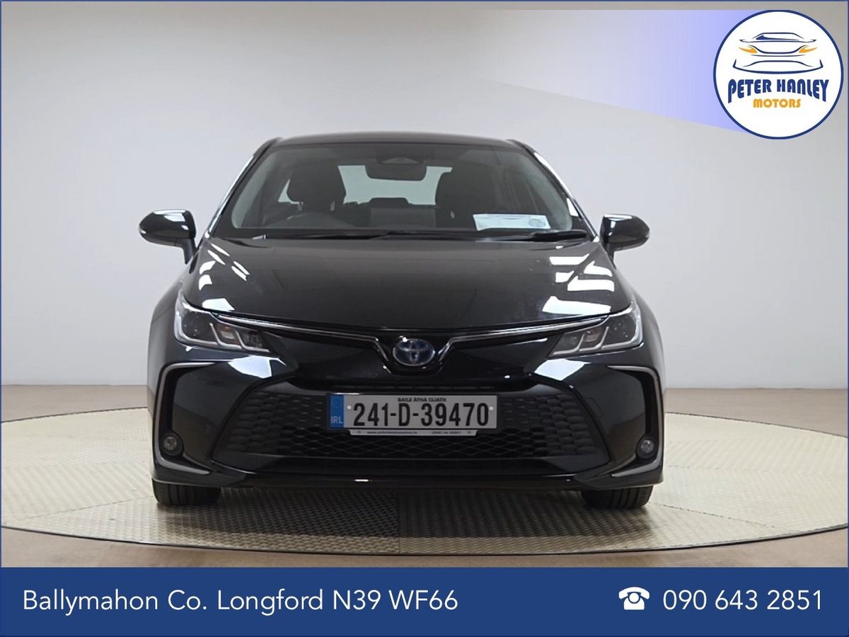Toyota Corolla 1.8 Hybrid Luna Saloon