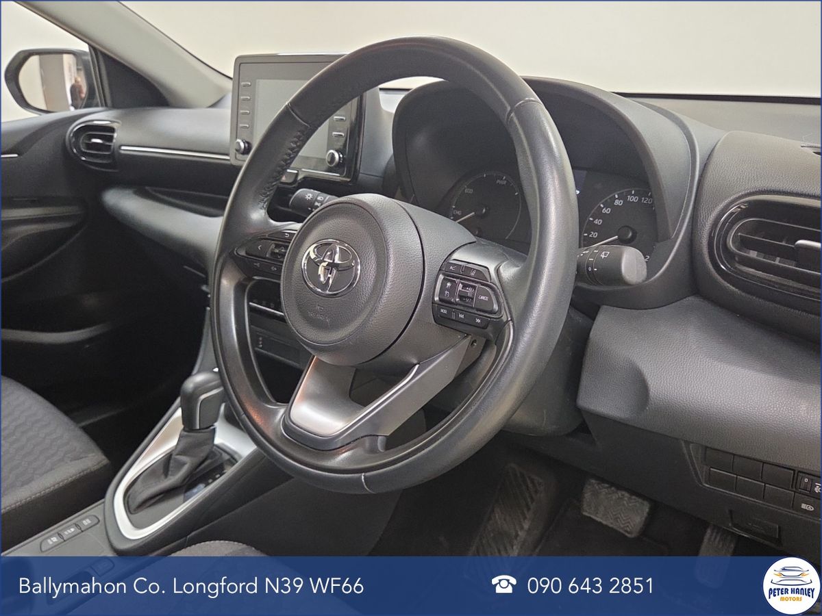 Toyota Yaris Yaris Hybrid Luna