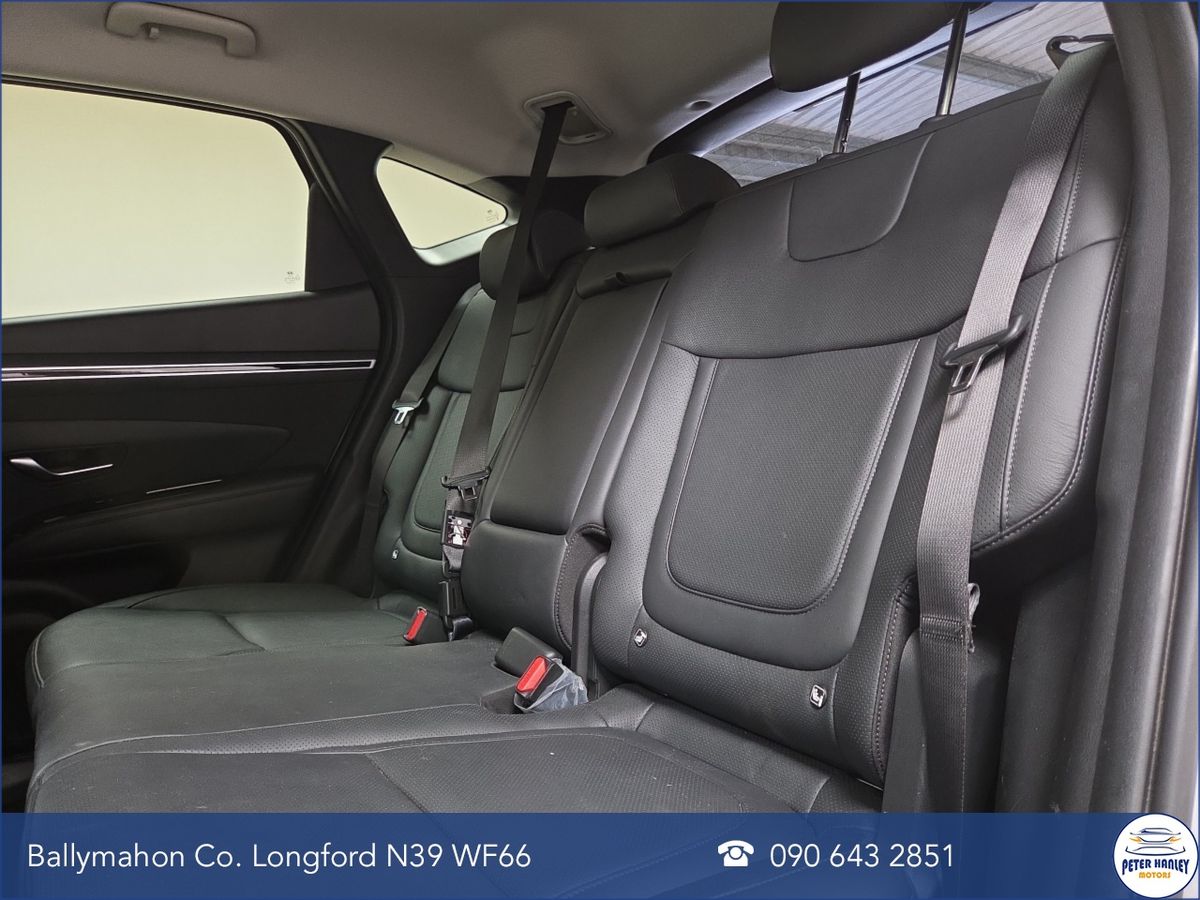 Hyundai Tucson 2WD Executive HEV Auto