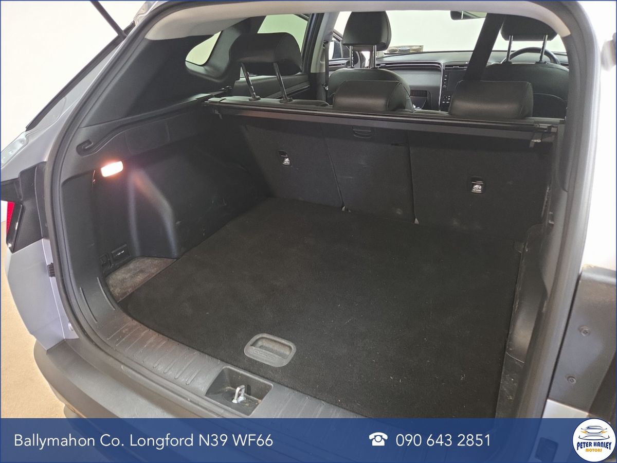 Hyundai Tucson 2WD Executive HEV Auto