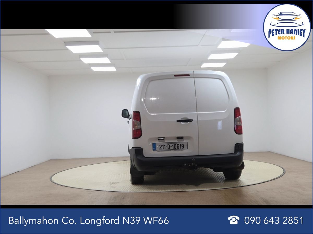 Citroen Berlingo TOUCH BlueHDi 100 S&S MWB 5 seats