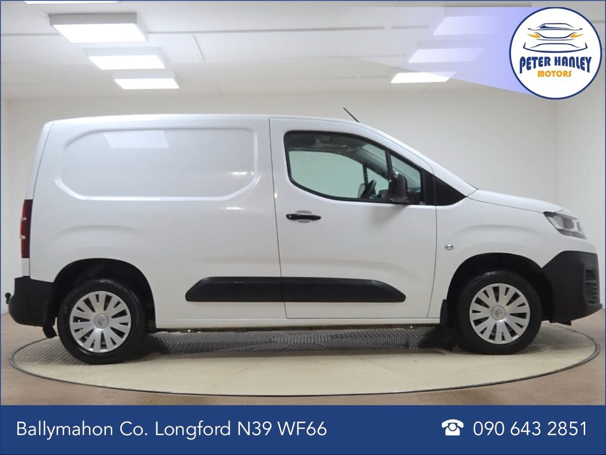 Citroen Berlingo TOUCH BlueHDi 100 S&S MWB 5 seats