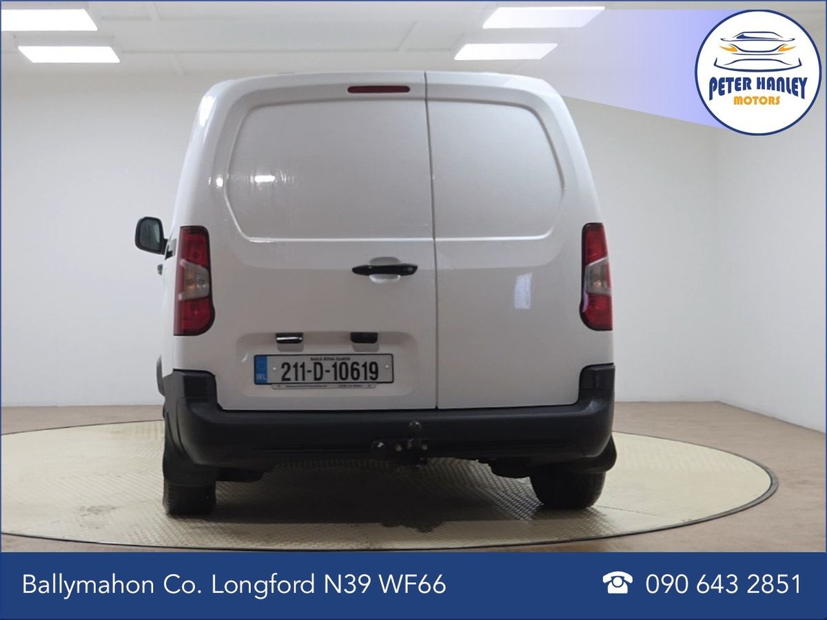 Citroen Berlingo TOUCH BlueHDi 100 S&S MWB 5 seats