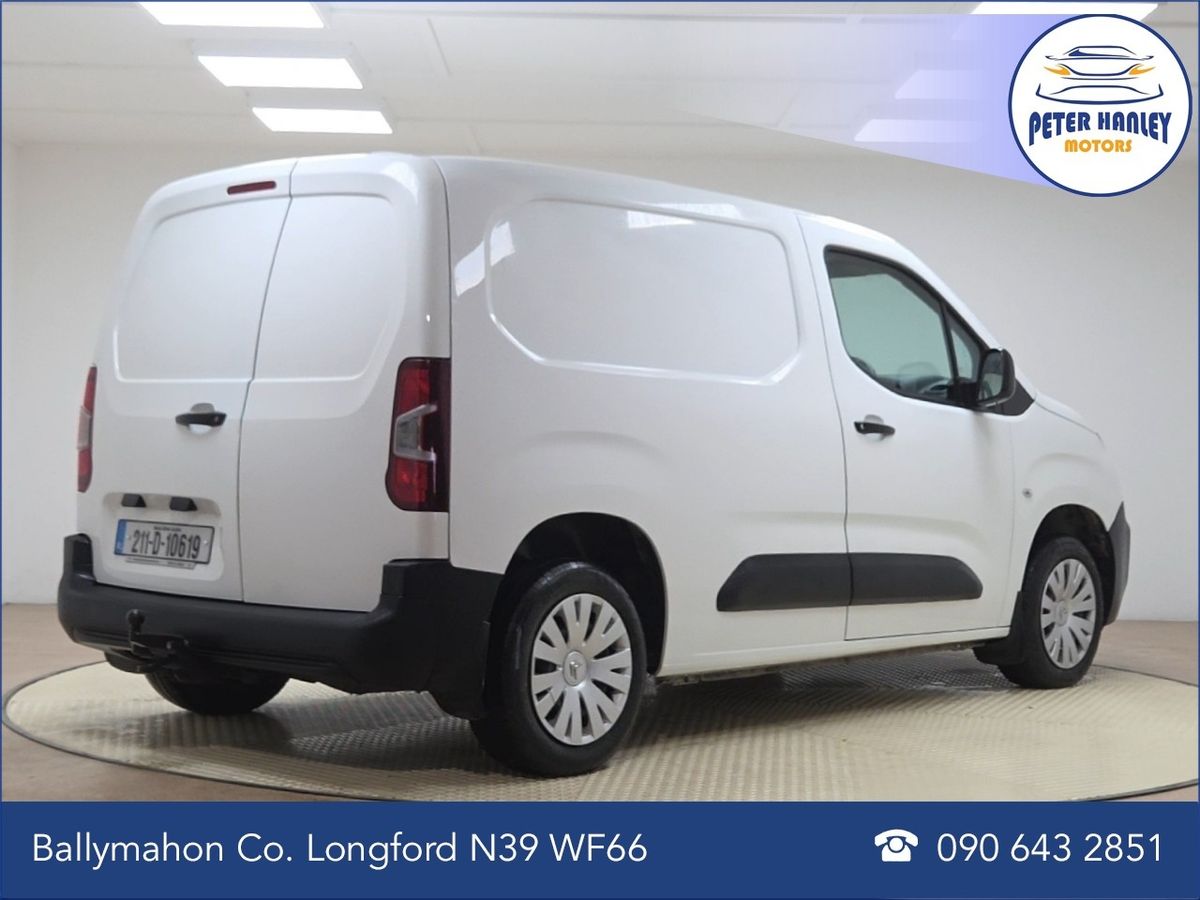 Citroen Berlingo TOUCH BlueHDi 100 S&S MWB 5 seats