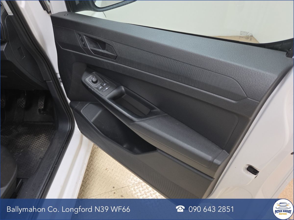 Volkswagen Caddy CADDY CARGO TDI 75BHP  M6F 5DR