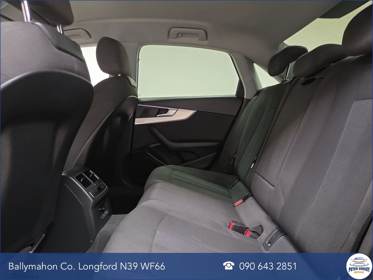 Audi A4 2.0TDI 150HP SE Ultra