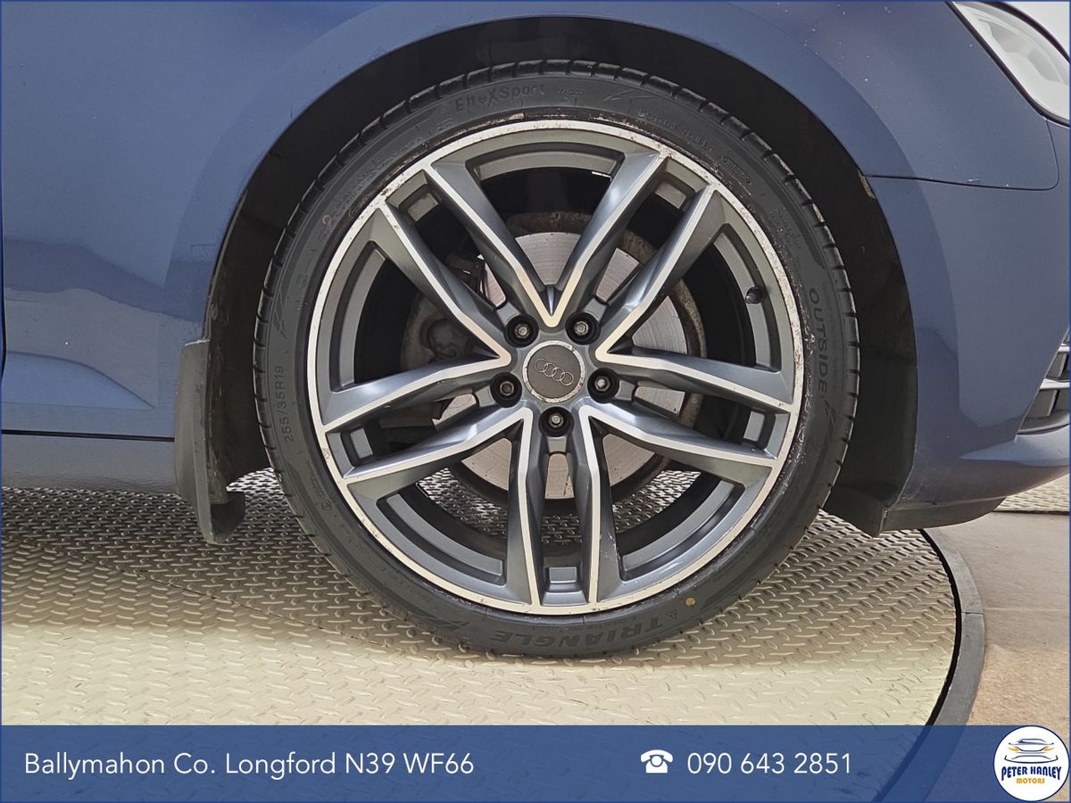 Audi A4 2.0TDI 150HP SE Ultra