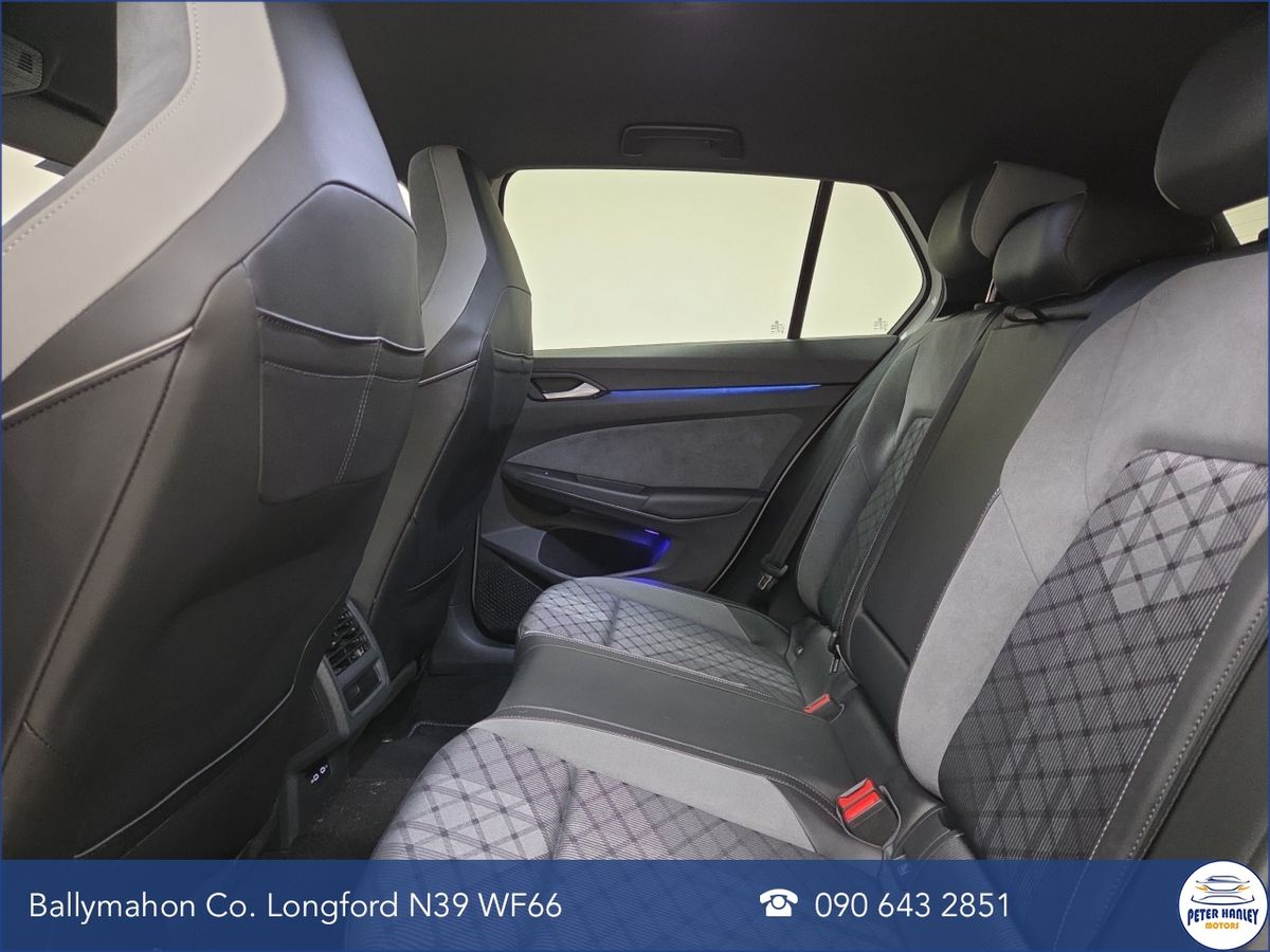 Volkswagen Golf 2.0 TDI 150HP R-Line