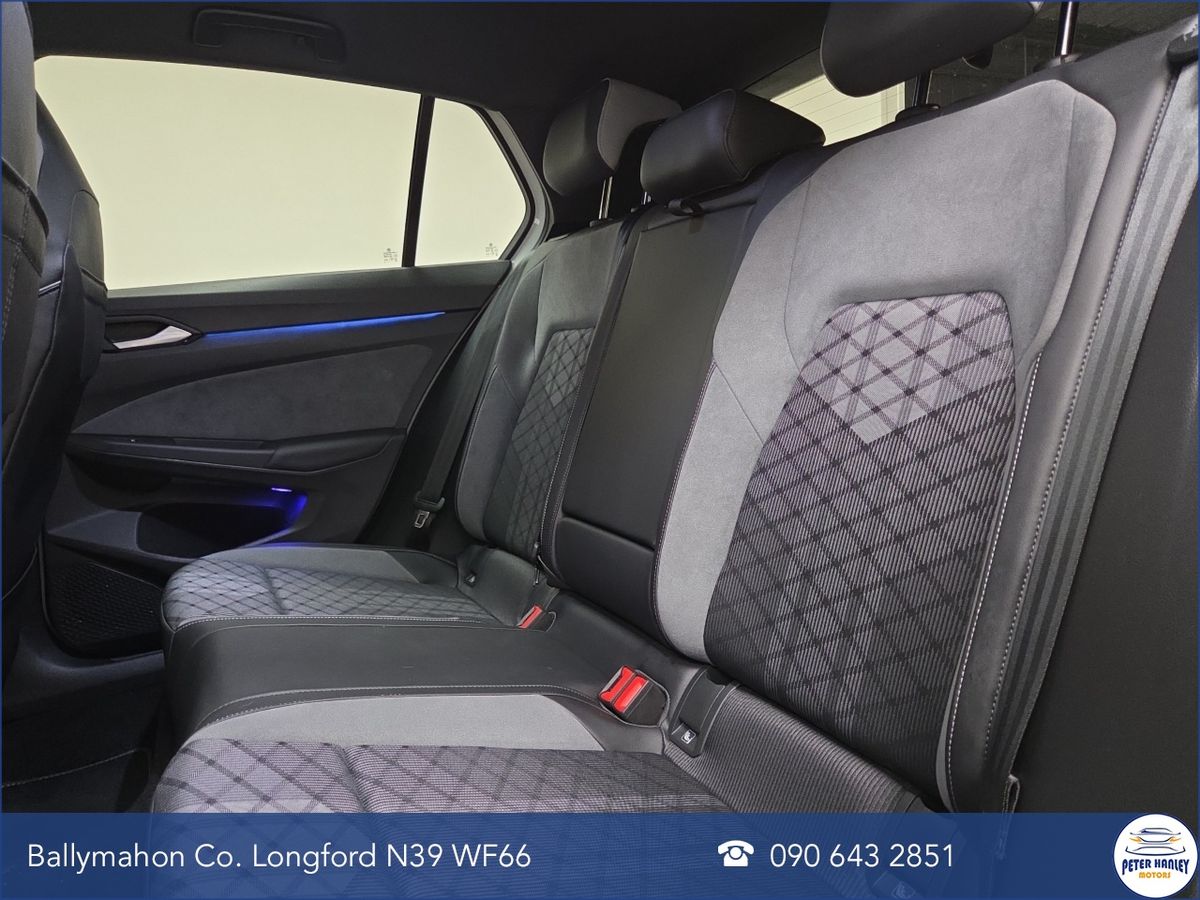 Volkswagen Golf 2.0 TDI 150HP R-Line