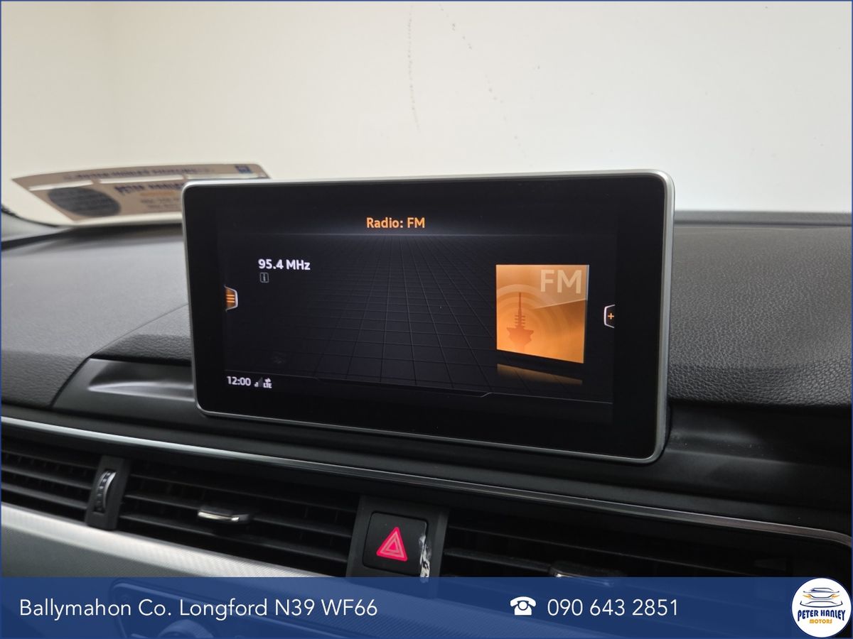 Audi A4 2.0TDI 150HP SE Ultra