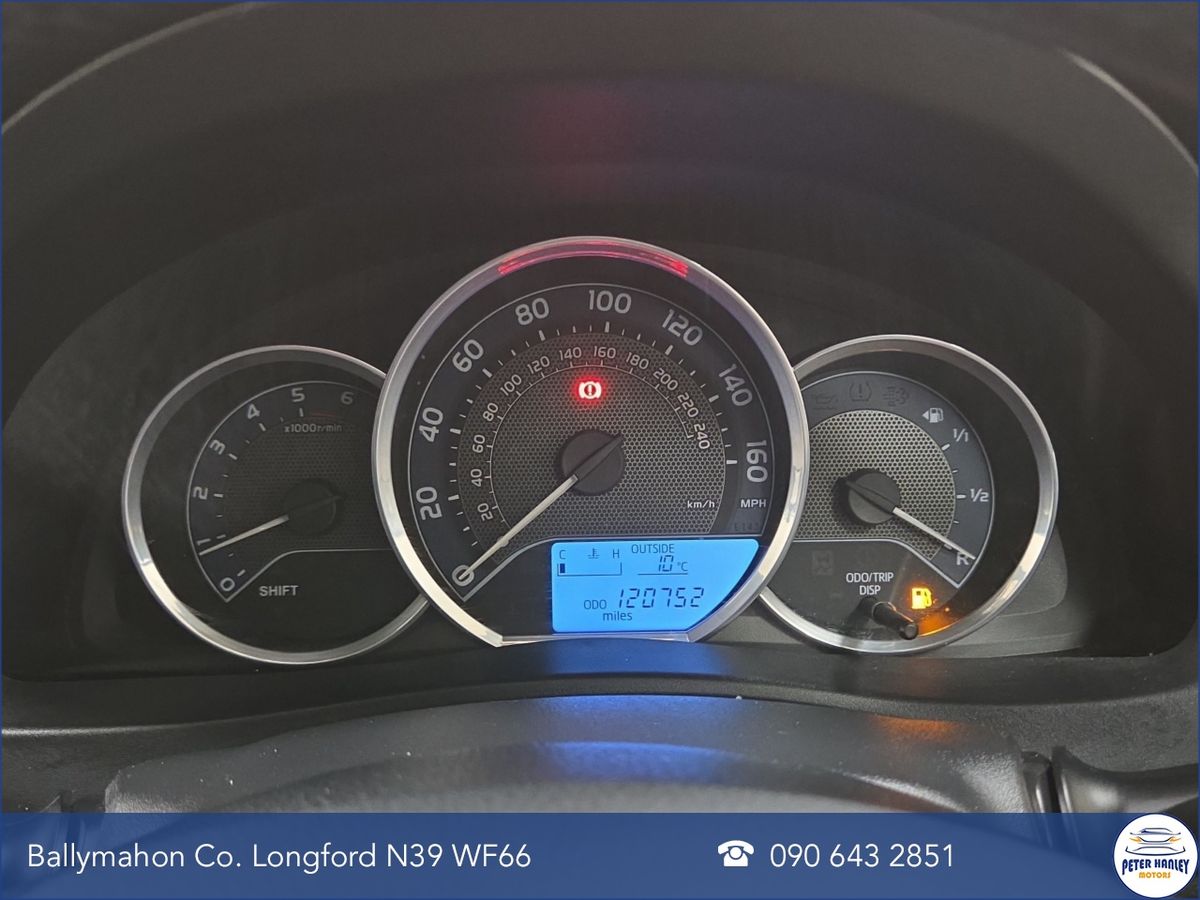 Toyota Auris D-4D 90 (1.4) 5Dr Luna