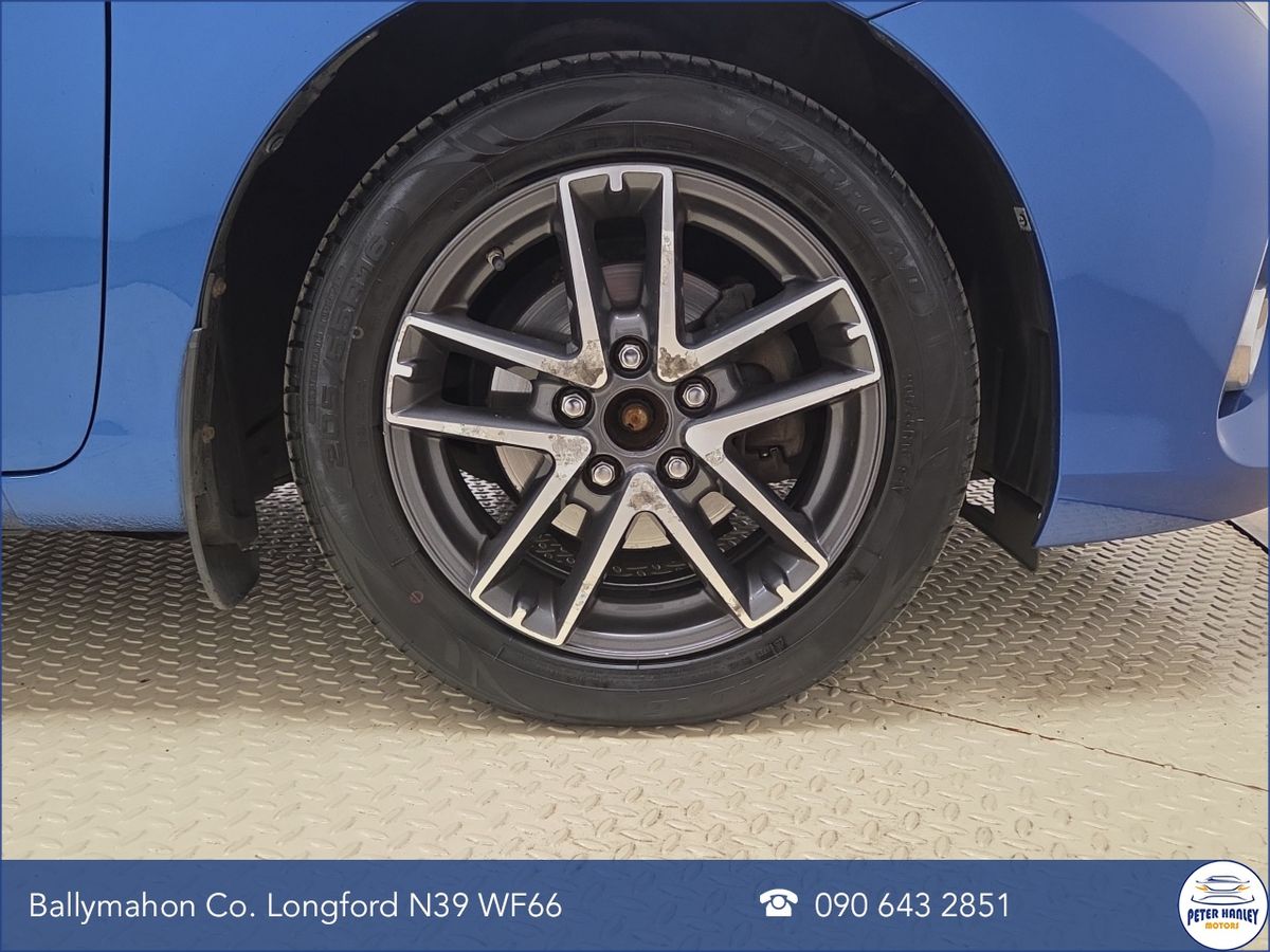 Toyota Auris D-4D 90 (1.4) 5Dr Luna