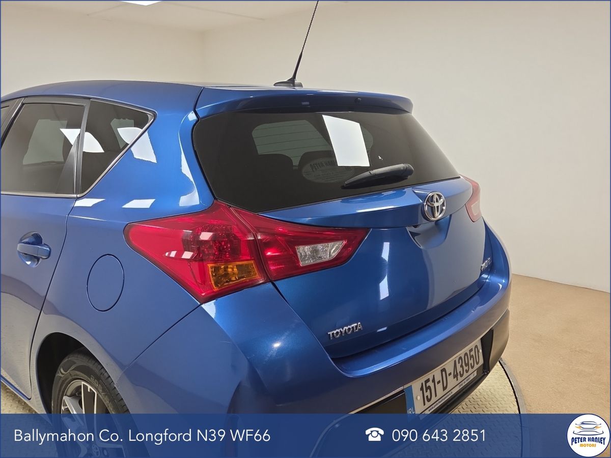 Toyota Auris D-4D 90 (1.4) 5Dr Luna