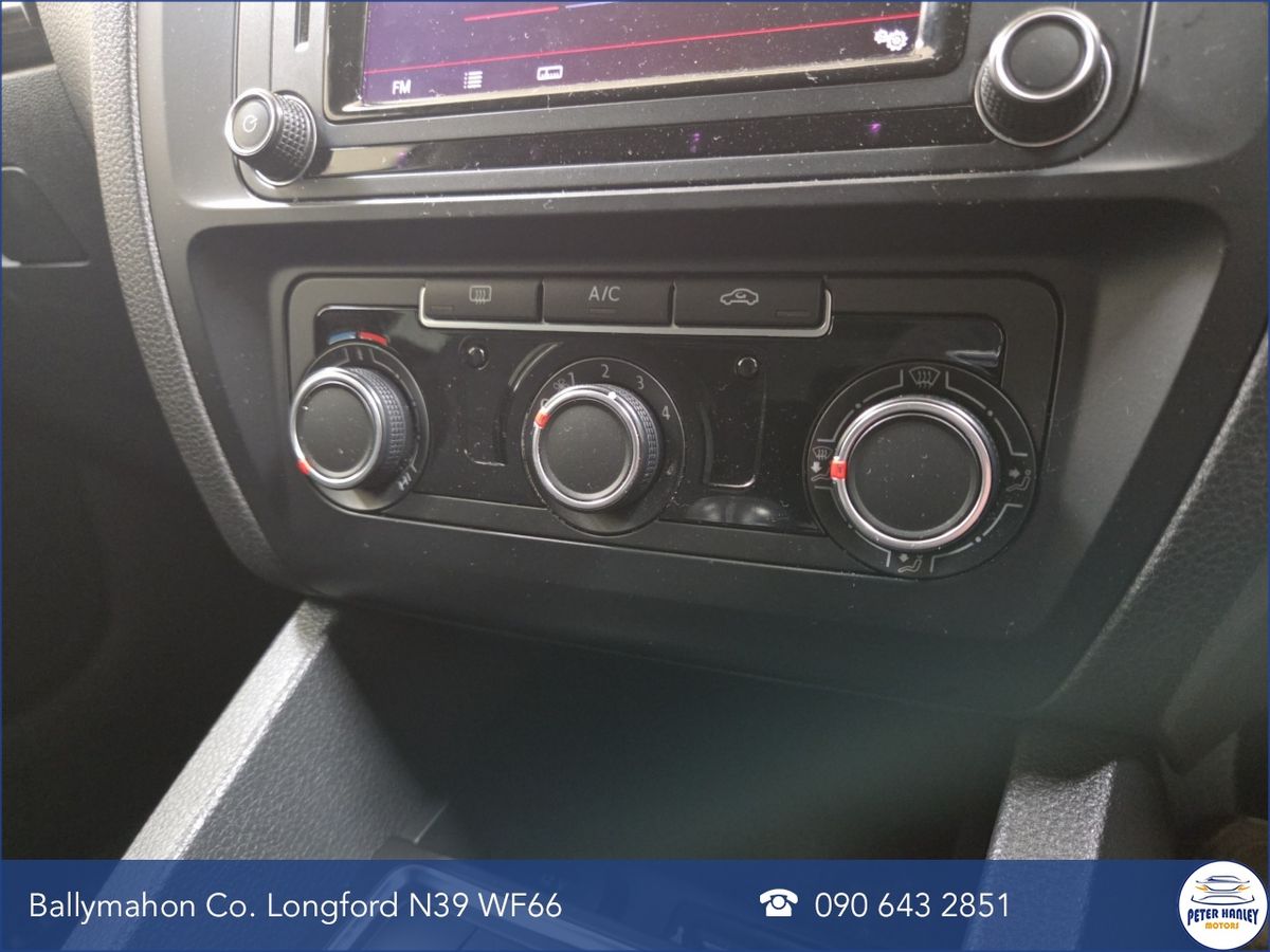 Volkswagen Jetta Jetta Se Bluemotion Tech Tdi  SE  TDi 110 BlueMotion Start/Stop