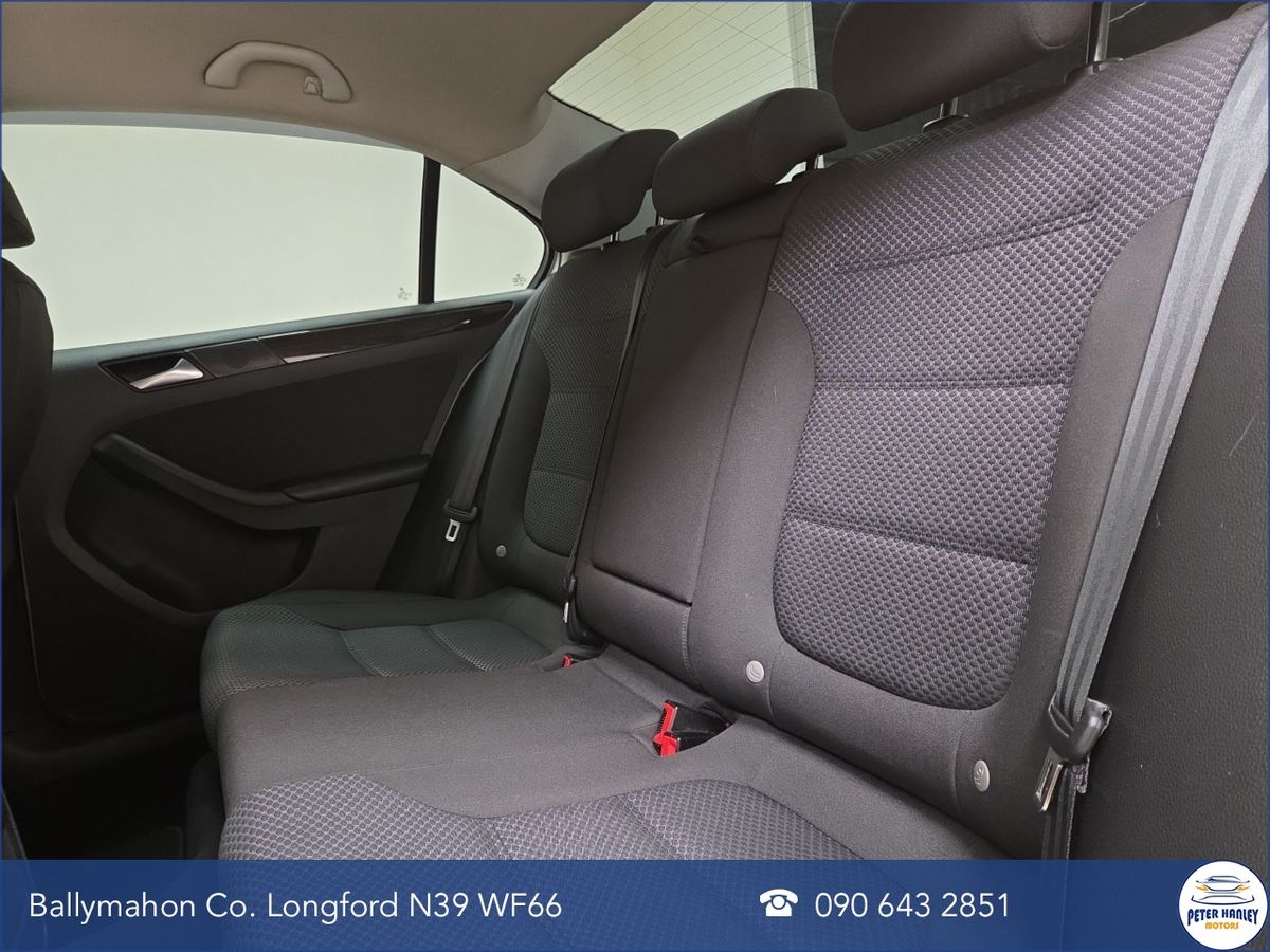 Volkswagen Jetta Jetta Se Bluemotion Tech Tdi  SE  TDi 110 BlueMotion Start/Stop