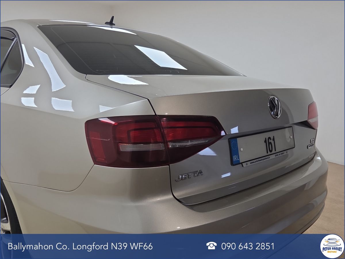 Volkswagen Jetta Jetta Se Bluemotion Tech Tdi  SE  TDi 110 BlueMotion Start/Stop