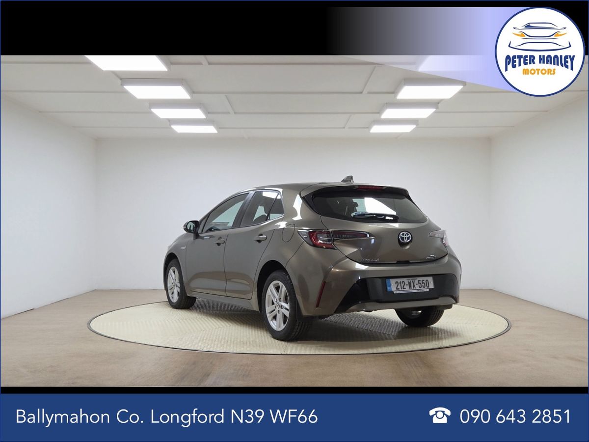 Toyota Corolla 1.8 Hybrid Luna Hatchback
