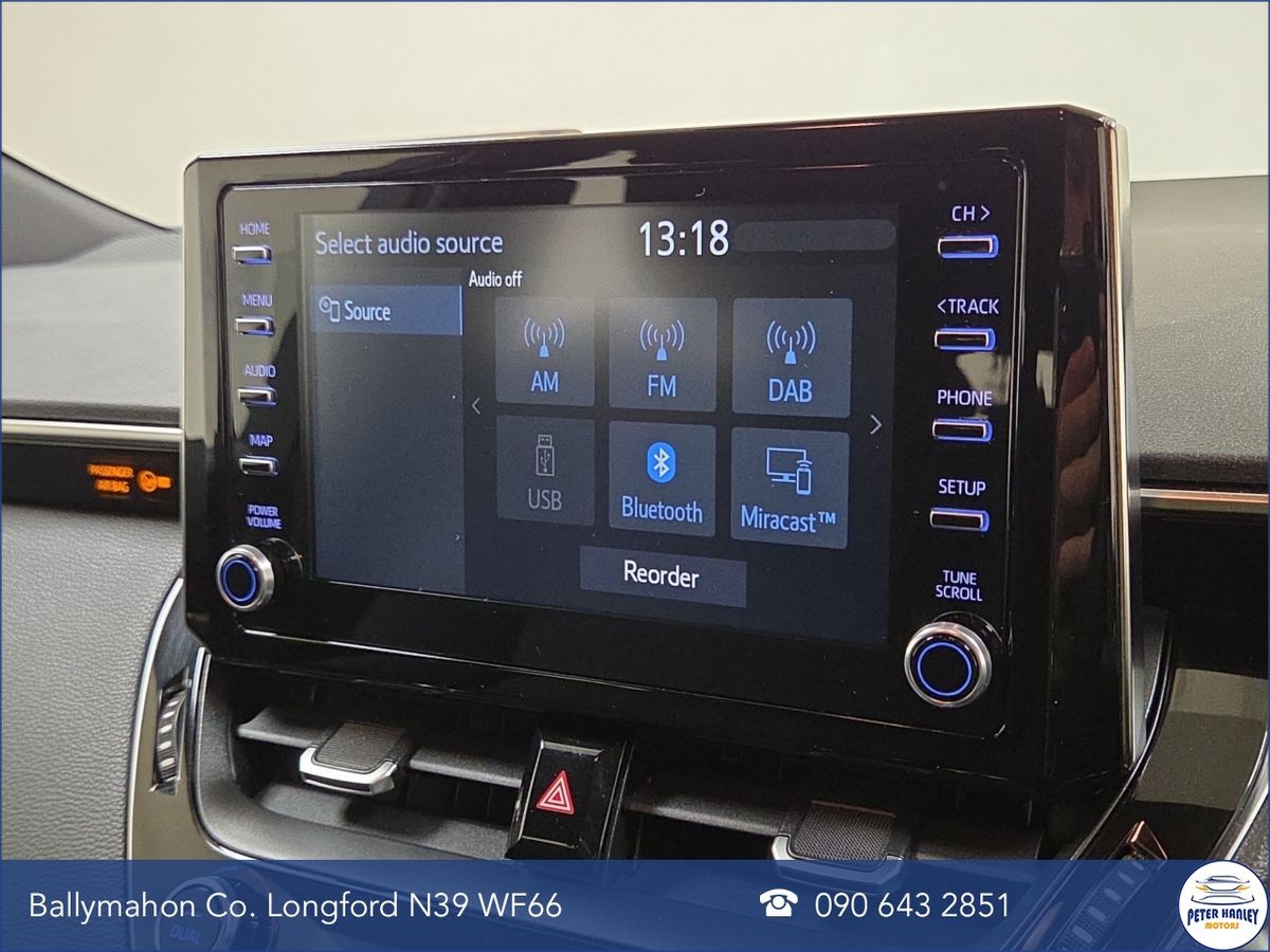 Toyota Corolla 1.8 Hybrid Luna Hatchback