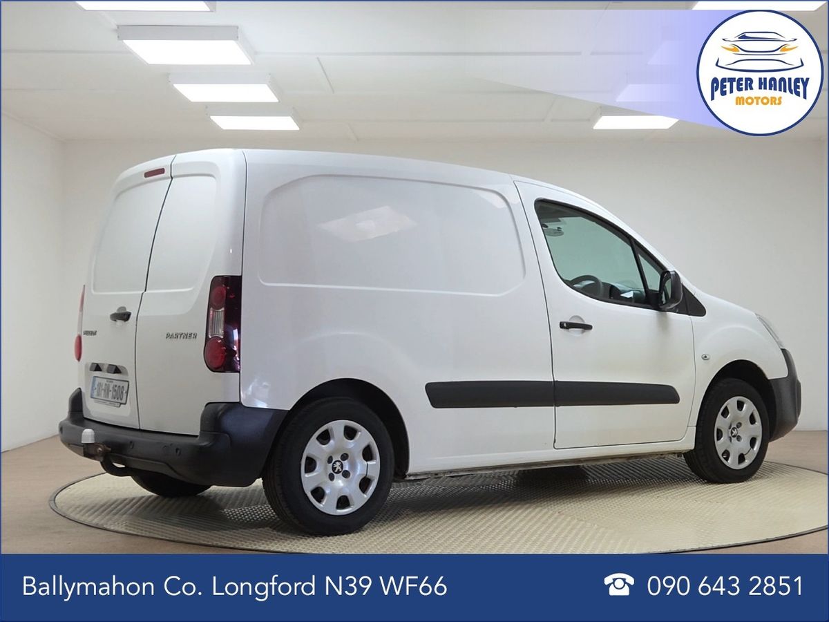 Peugeot Partner 1.6 BlueHDi 75bhp 5 Seats Active
