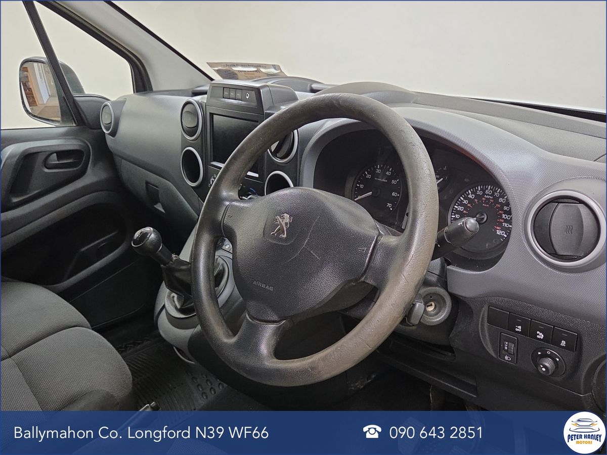 Peugeot Partner 1.6 BlueHDi 75bhp 5 Seats Active