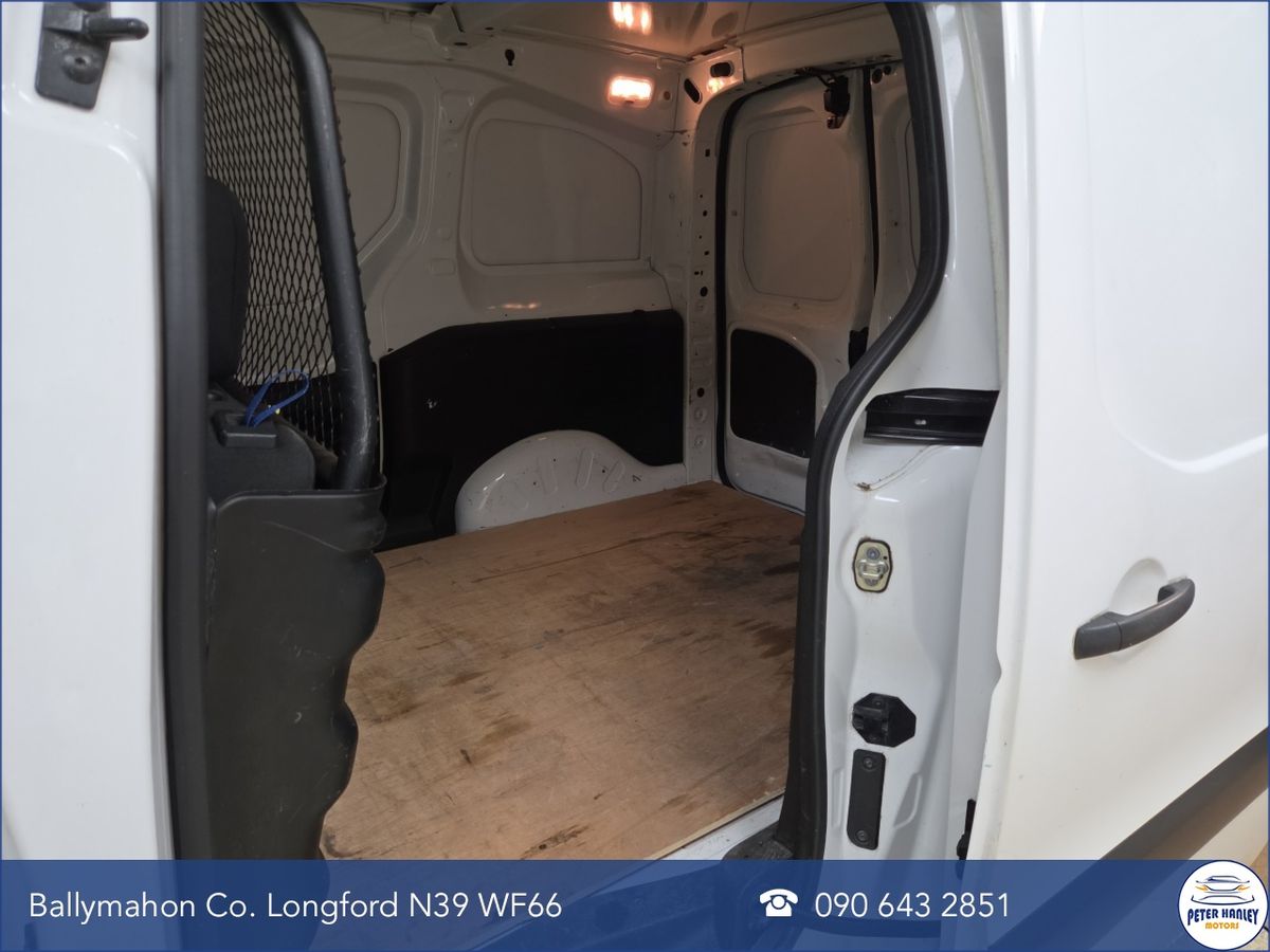 Peugeot Partner 1.6 BlueHDi 75bhp 5 Seats Active