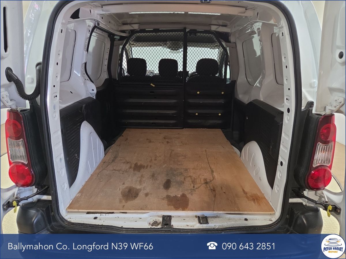 Peugeot Partner 1.6 BlueHDi 75bhp 5 Seats Active