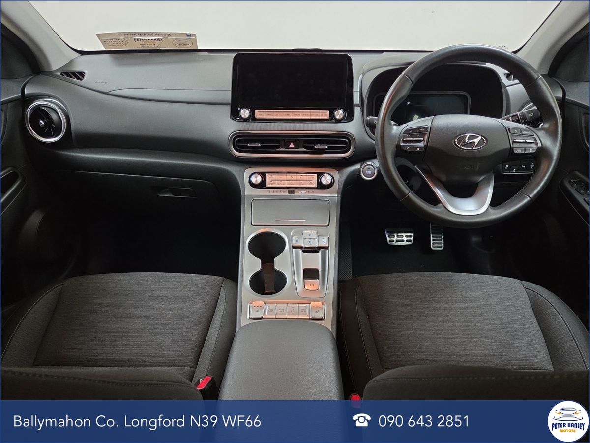 Hyundai KONA Kona Premium Ev  Premium  204 PMSM 64KWH