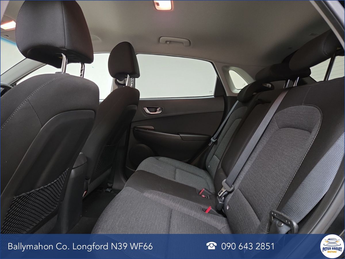 Hyundai KONA Kona Premium Ev  Premium  204 PMSM 64KWH