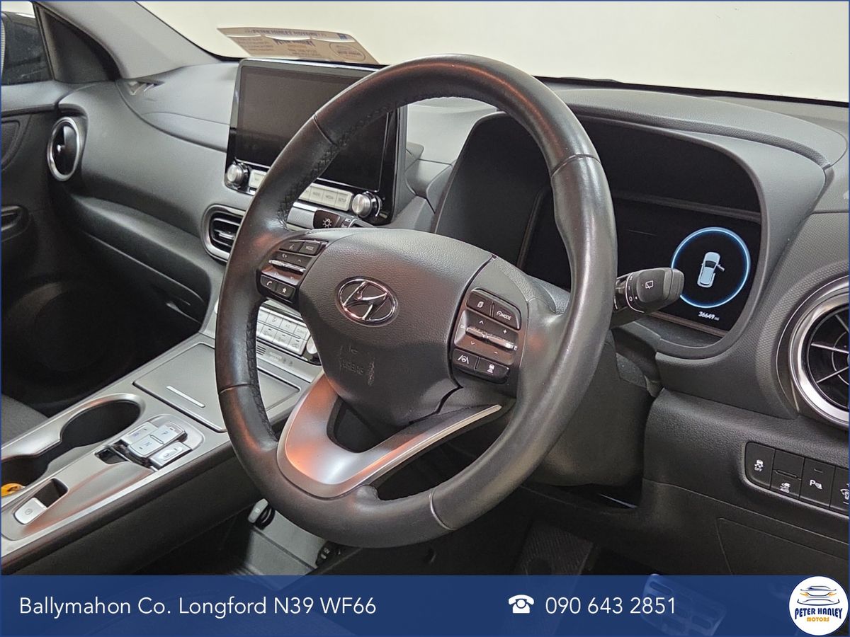 Hyundai KONA Kona Premium Ev  Premium  204 PMSM 64KWH