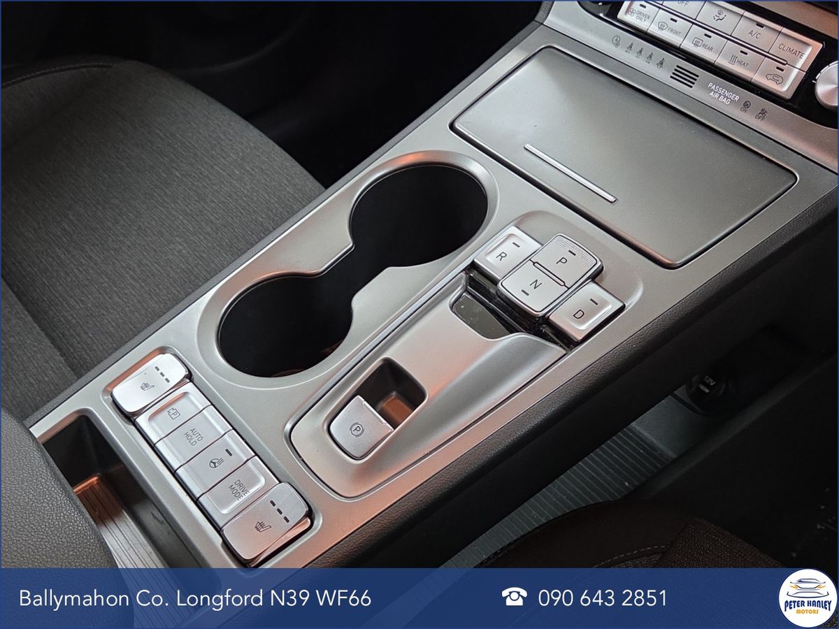 Hyundai KONA Kona Premium Ev  Premium  204 PMSM 64KWH