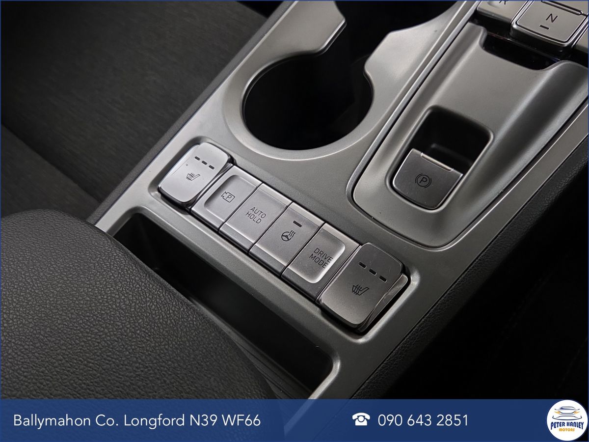 Hyundai KONA Kona Premium Ev  Premium  204 PMSM 64KWH