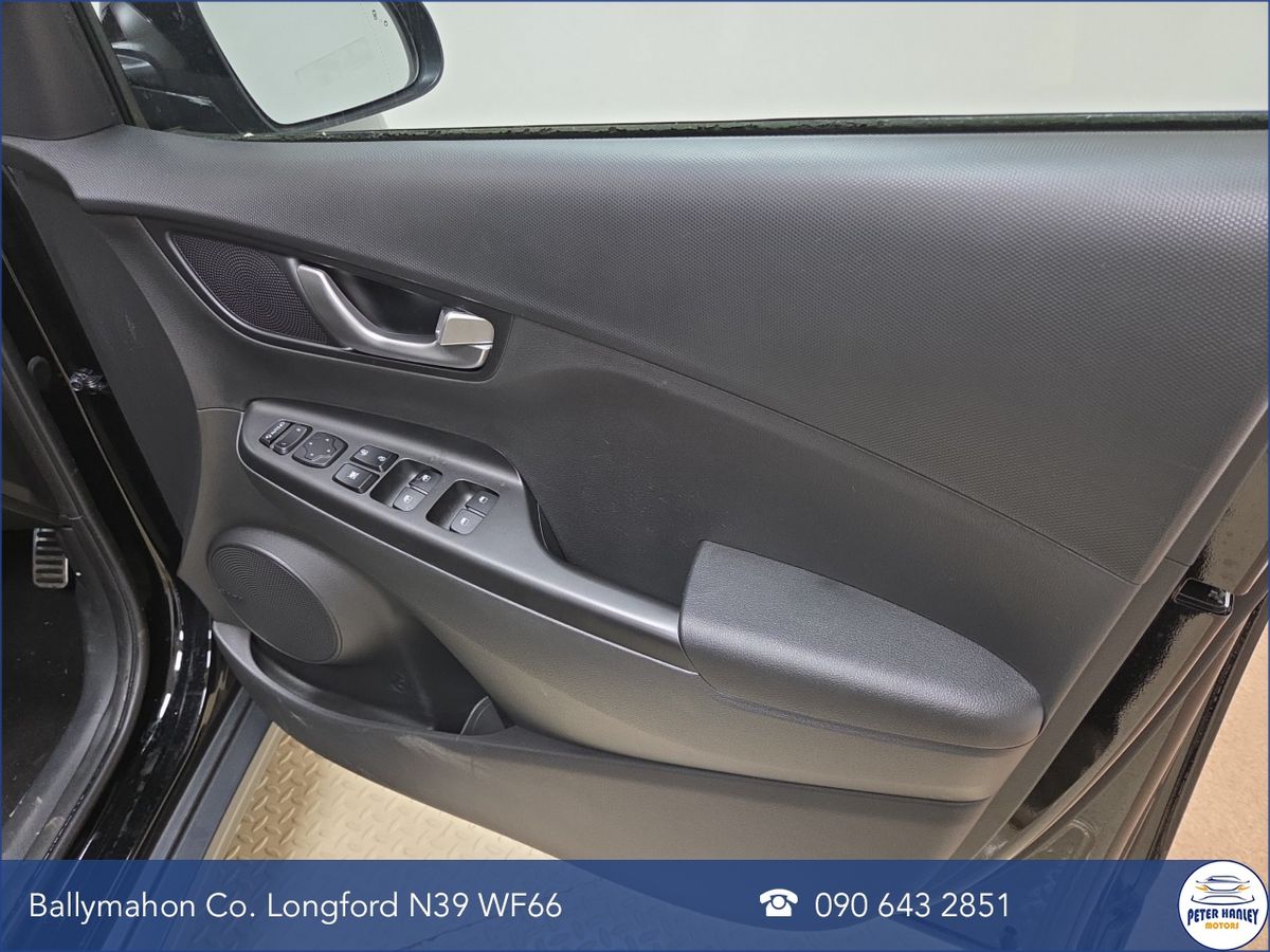 Hyundai KONA Kona Premium Ev  Premium  204 PMSM 64KWH