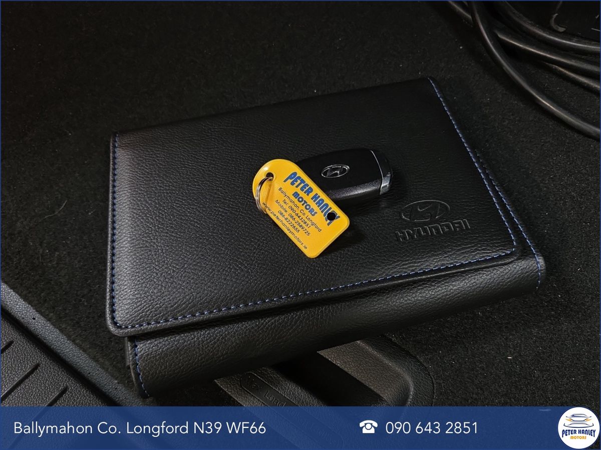 Hyundai KONA Kona Premium Ev  Premium  204 PMSM 64KWH