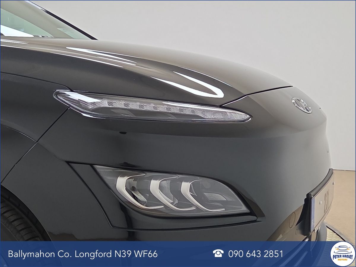 Hyundai KONA Kona Premium Ev  Premium  204 PMSM 64KWH