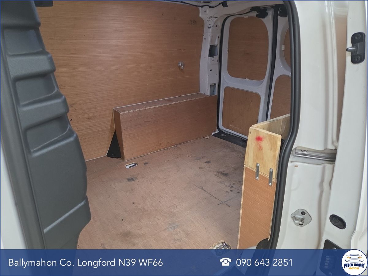 Volkswagen Caddy CADDY CARGO TDI 75BHP  M6F 5DR