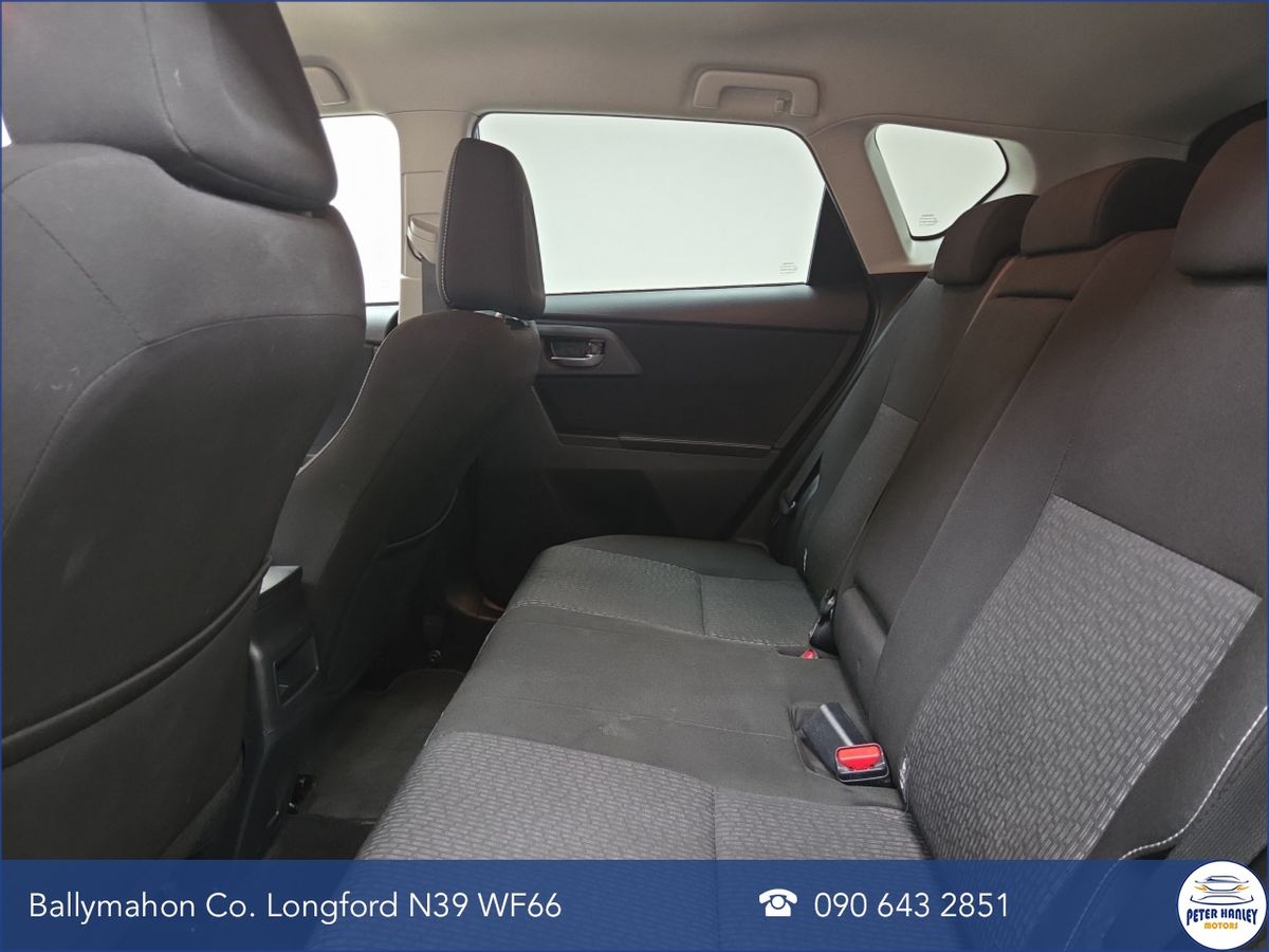 Toyota Auris D-4D 90 (1.4) 5Dr Luna