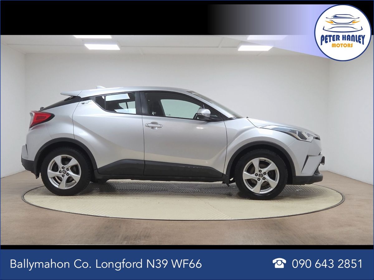 Toyota C-HR 1.2 TURBO PETROL LUNA