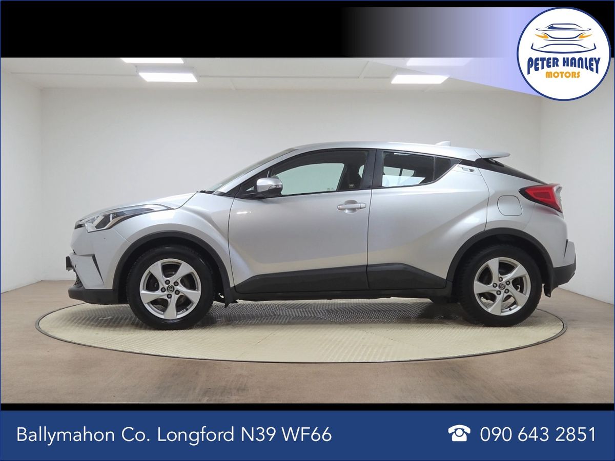Toyota C-HR 1.2 TURBO PETROL LUNA