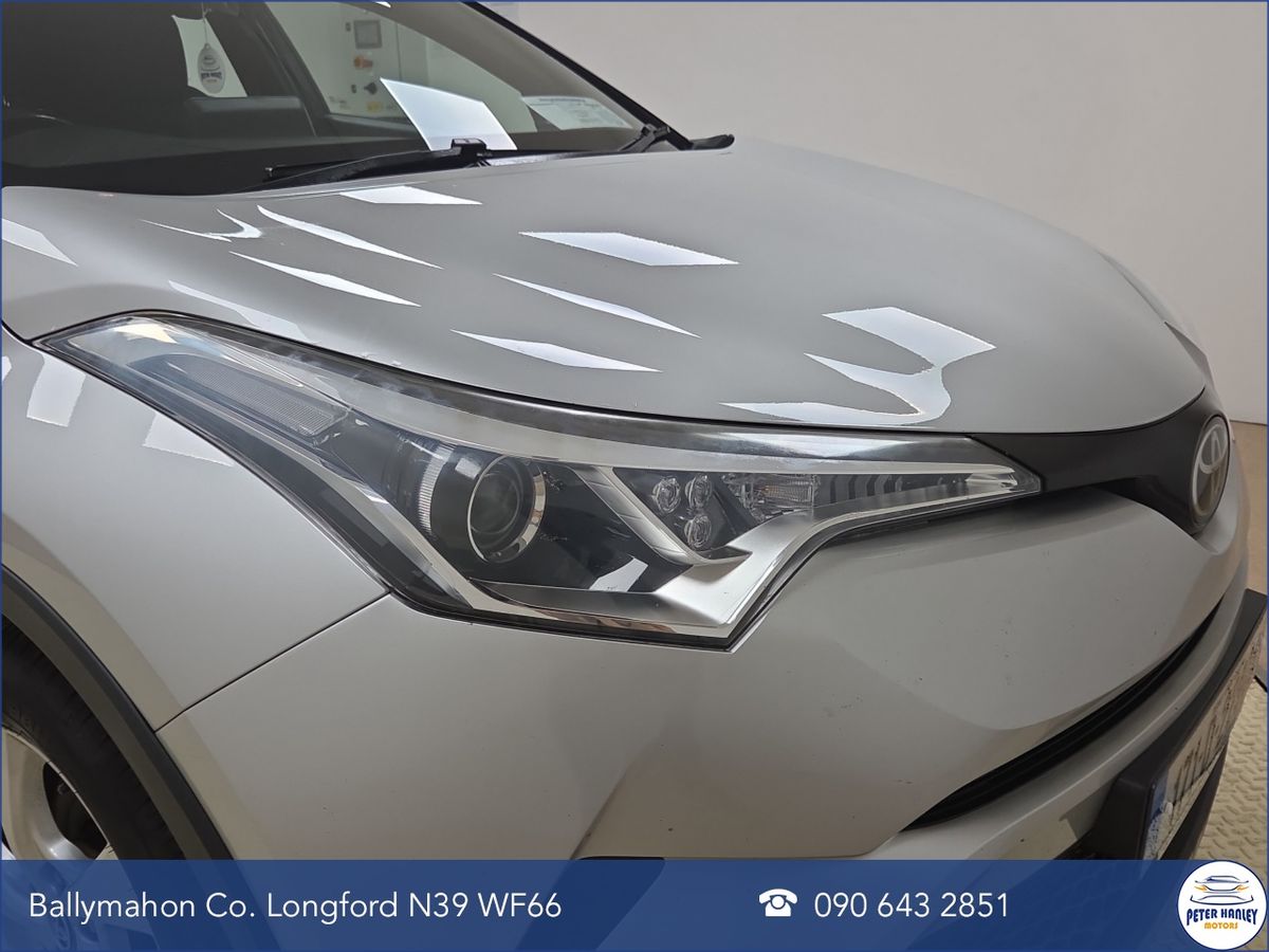 Toyota C-HR 1.2 TURBO PETROL LUNA
