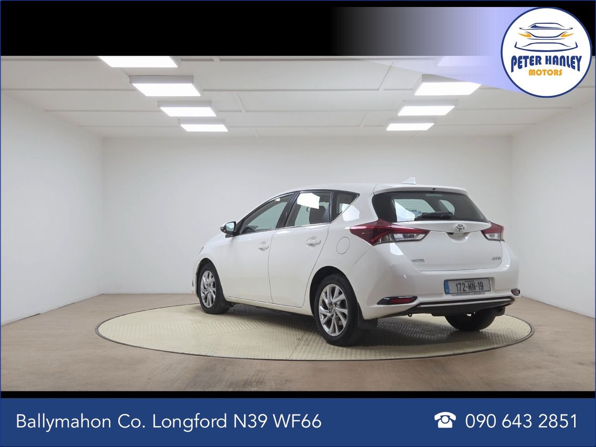 Toyota Auris 1.4 D-4D (90) 5Dr Luna