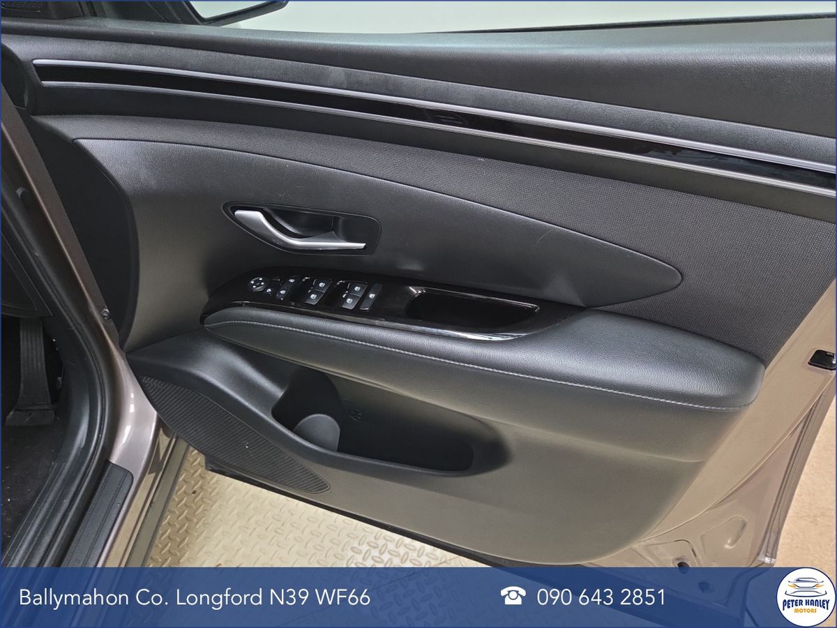 Hyundai Tucson Tucson Premium Tgdi Phev 4X4 A  Premium  T-GDi 265 4 WD PHEV 13.8 kWh Motor 91BHP /67kw Auto Start/Stop