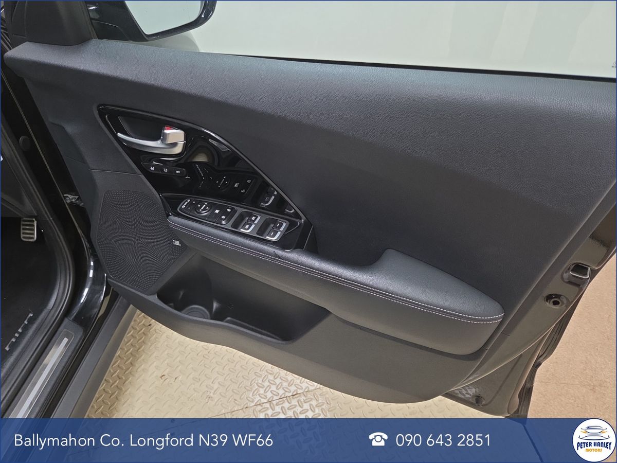 Kia e-Niro Niro 4 + Ev  4+  201 DCT Auto 64kWh