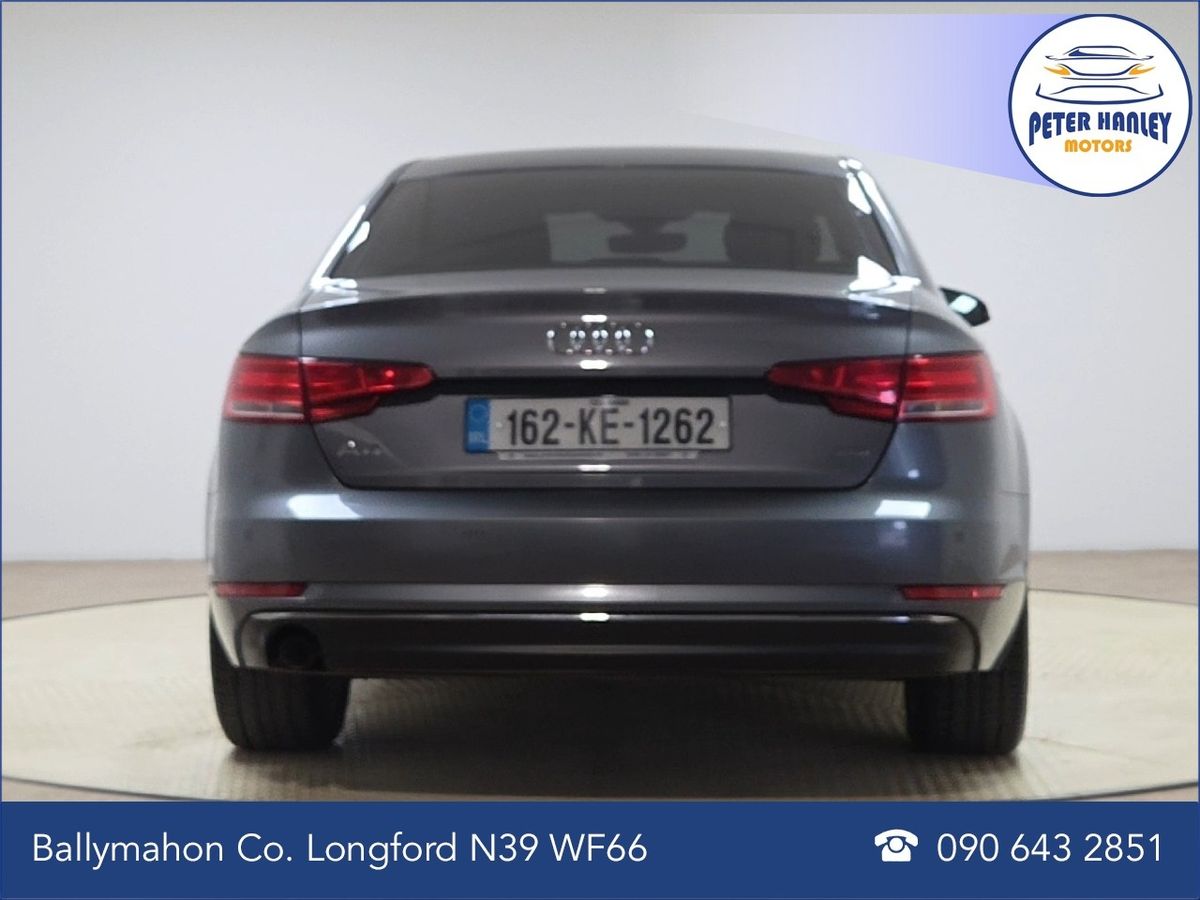 Audi A4 2.0TDI 150HP Attraction Ultra