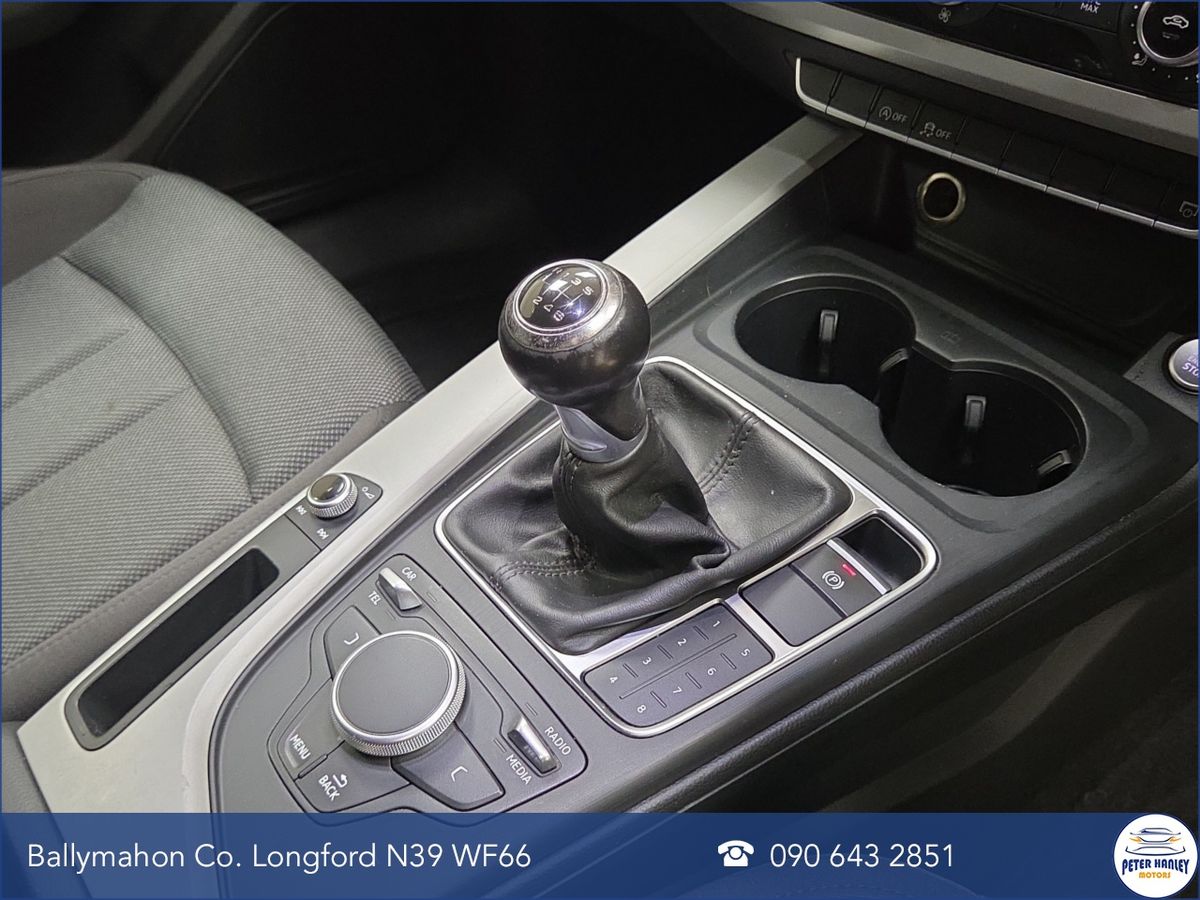Audi A4 2.0TDI 150HP Attraction Ultra