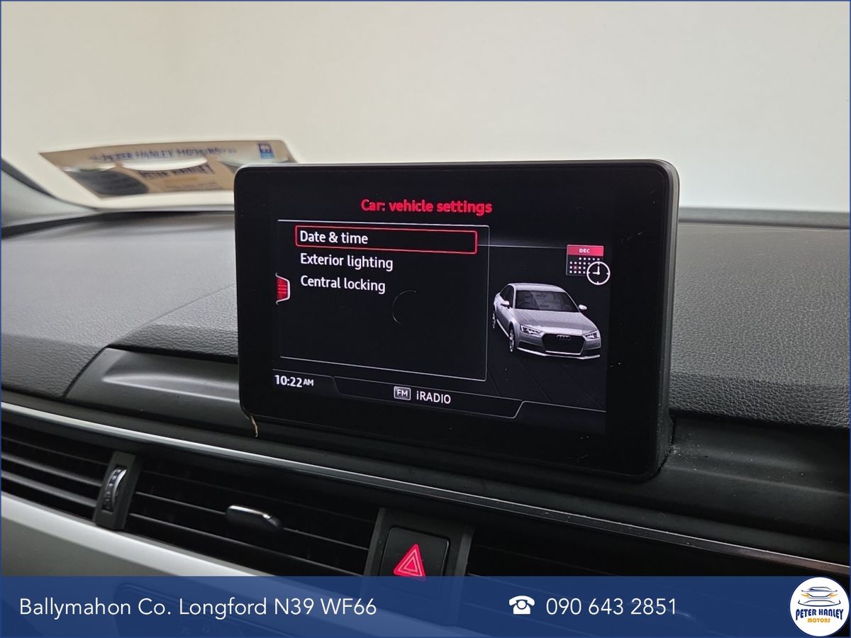 Audi A4 2.0TDI 150HP Attraction Ultra