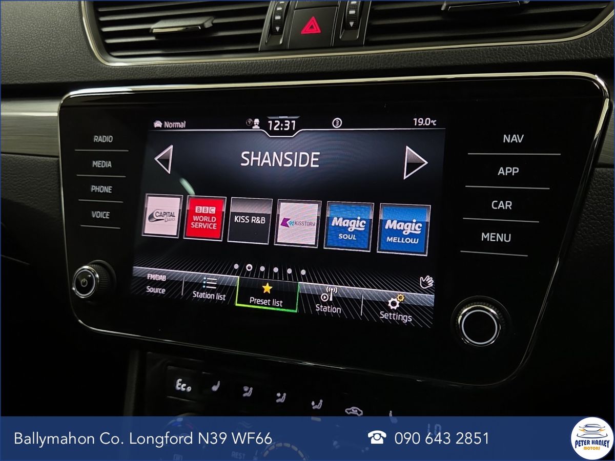 Skoda Superb Superb Se L Iv Phev S-A  SE L  TSi 218 13kWh PHEV DSG6 Auto Start/Stop