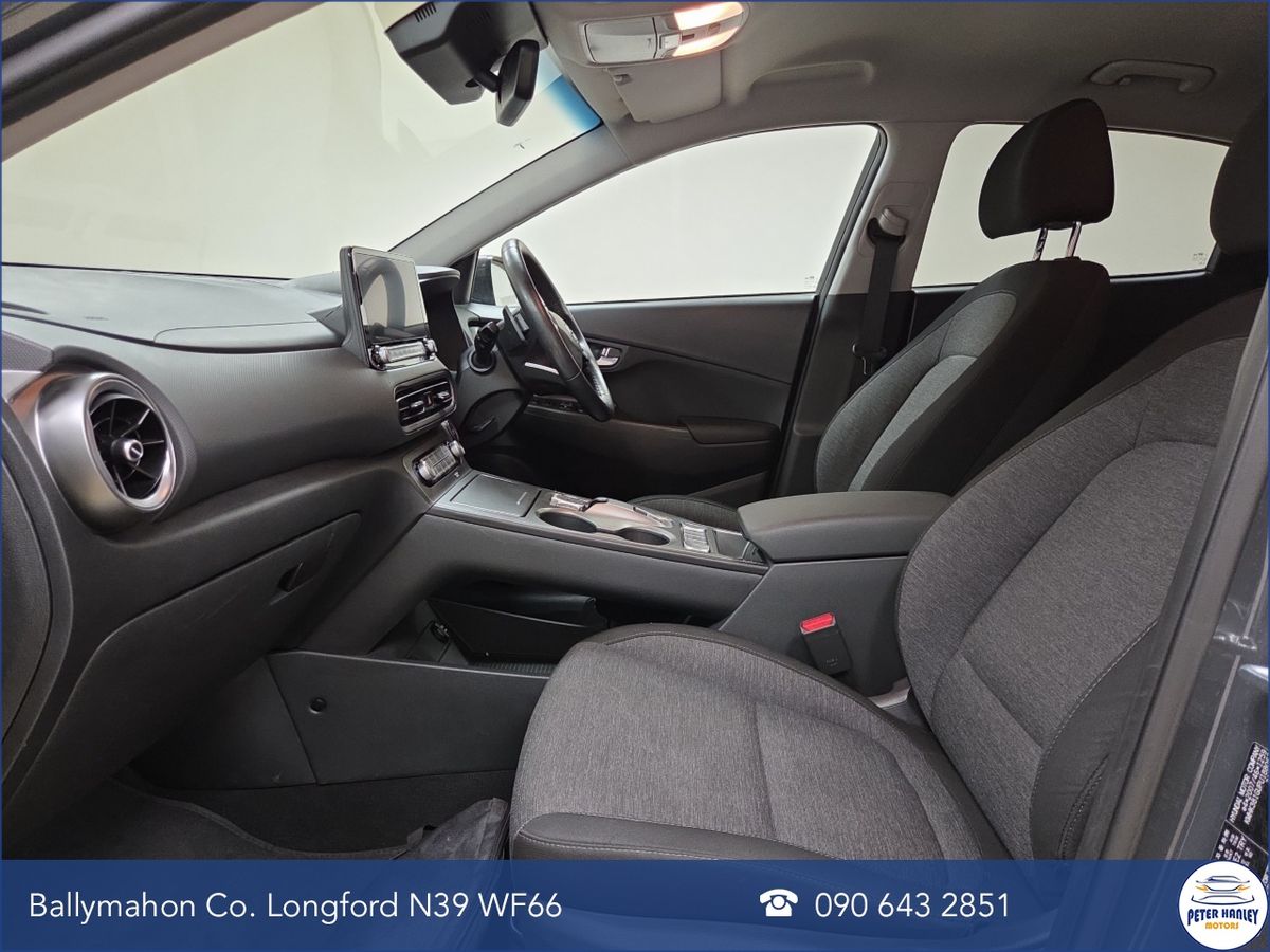 Hyundai KONA Kona Premium Ev  Premium  204 PMSM 64KWH